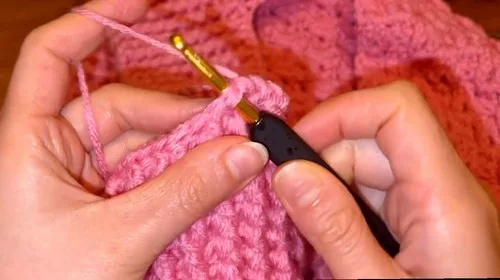 Chunky Crochet Balaclava & Turtleneck Hoodie Pattern for Beginners — photo 3
