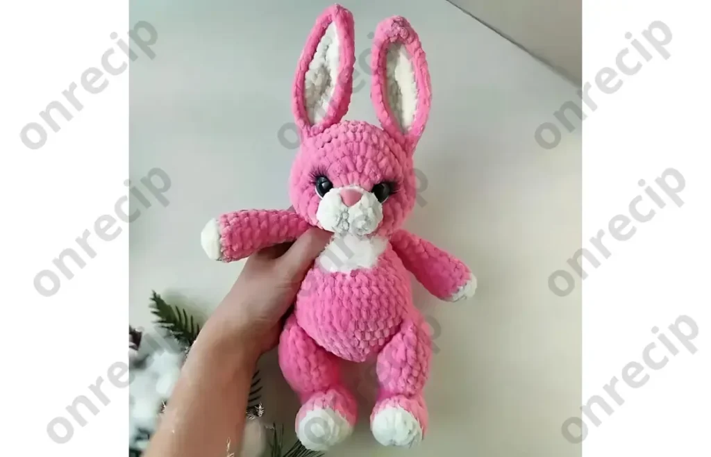 Amigurumi bunny with two-tone ears and soft tail