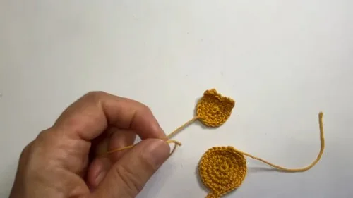 Crochet cat bookmark pattern for book lovers — photo 3