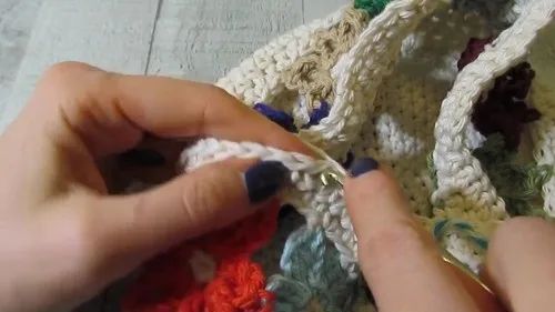 Crochet flower bucket hat pattern for every skill level — photo 2