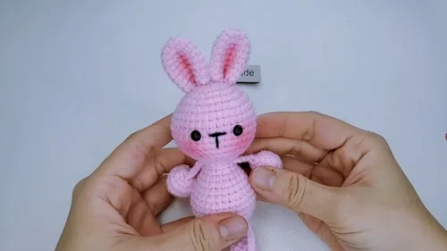 Crochet a Long-Limbed Amigurumi Animal for Gifts — photo 2