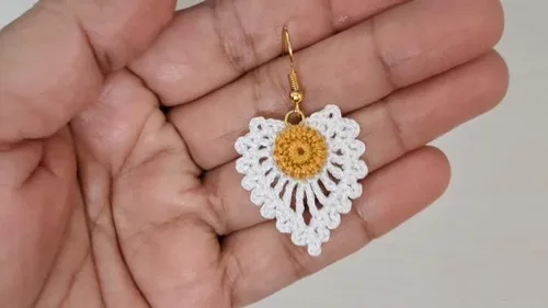 Crochet Motif Earrings Pattern: Delicate Thread Jewelry — photo 2