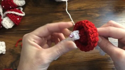 Crochet mushroom garland for wall and shelf decor — photo 3