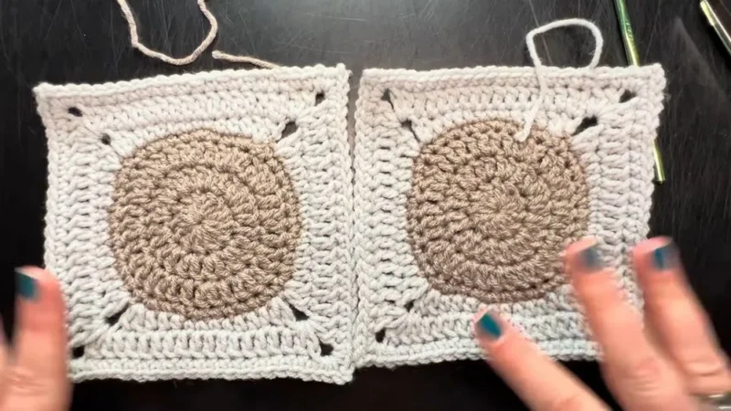 Polka Dot Granny Square Pattern for Beginners — photo 2