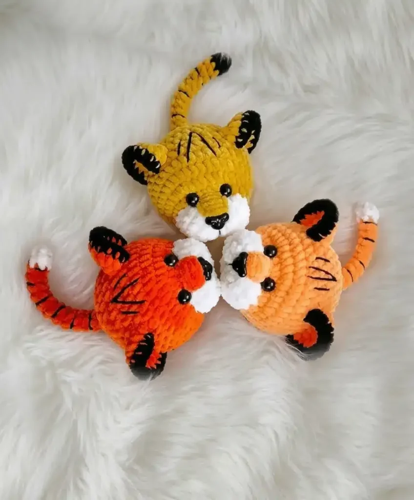 Little tiger amigurumi ball crochet pattern